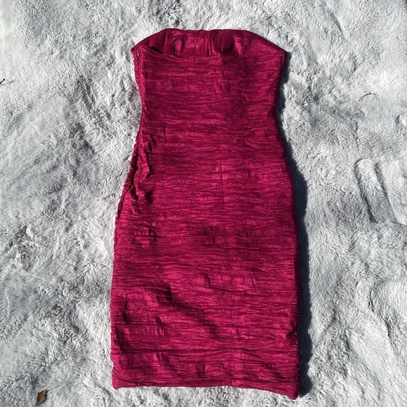 Duo Jr Red Halter Bodycon Dress size M - Picture 4 of 6